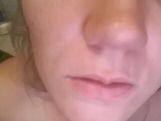 Treshgirl Lush redhead