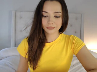 The GOAT Sultry blonde