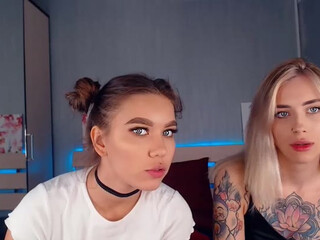 TonsyKaprina Wicked chick sucks off a fat dick
