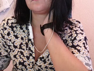 viki33viki skinny blonde jerks off