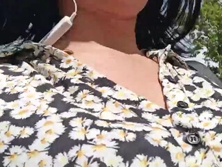 viki33viki seductive babe fucks both holes