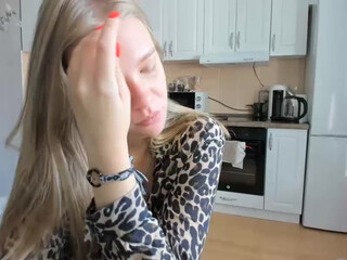 WonderMama Coveted chick