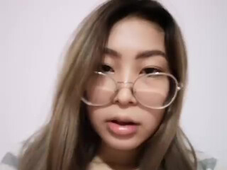 Yaeclipseee Busty bitch