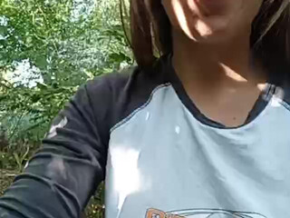 yyuulliiaaa asshole loin shows charms