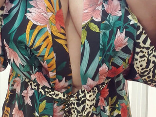 sexymatureaussielady manyvids onlyfans slim blonde beauty poses in underwear