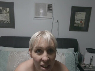 sexymatureaussielady manyvids onlyfans hot babes jerking pussies