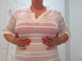 sexymatureaussielady manyvids onlyfans prefers bat instead dildo