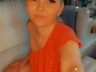 aaliyahlove manyvids onlyfans Charming blonde hair