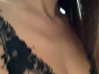 2020 manyvids onlyfans Kralya with