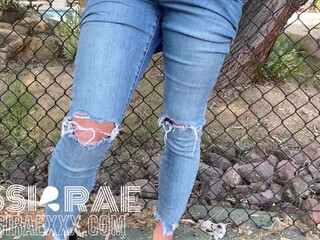 jessirae manyvids onlyfans big boobed bitch licks dildo