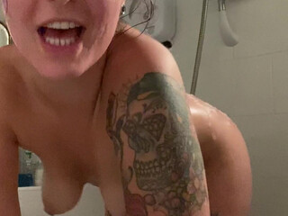 gthatass manyvids onlyfans gorgeous teen showing off natural boobs