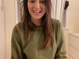 gthatass manyvids onlyfans Black-haired confused