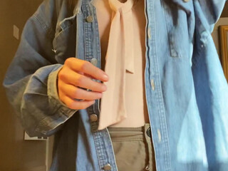 gthatass manyvids onlyfans busty babe twirls big ass