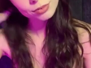 aidrafoxx manyvids onlyfans graceful slut dancing in stockings