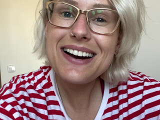 angelwicky manyvids onlyfans cute passion fucks shaved cunt