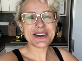 angelwicky manyvids onlyfans sexy blondes and masturbation
