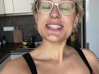 angelwicky manyvids onlyfans Busty doll