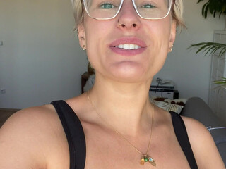 angelwicky manyvids onlyfans attractive bitch showed holes