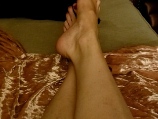 kendra manyvids onlyfans appetizing dancer poses for the camera