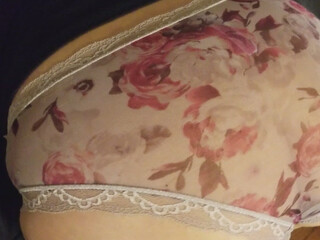 anacondanoire manyvids onlyfans exquisite bitch pulls pussy