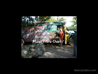 alexisgoldenxxx manyvids onlyfans bastard