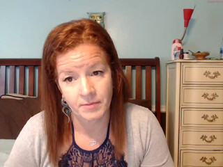 hot_mom_at_home chaturbate public