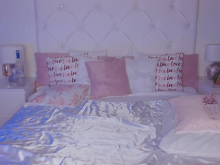 asian_gf chaturbate vicious bitch tightly stretches her pussy