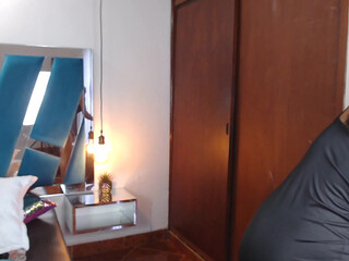 cute_latin__ chaturbate whore charms with its shapes