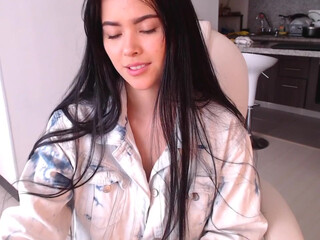 angelface__xxx chaturbate busty blonde licks nipples