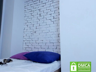 thankfuly chaturbate busty blonde gently masturbates cunt