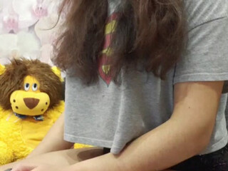 webcam --Princess-- webcam show a dolly shows her chest