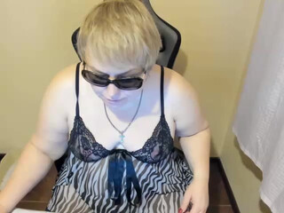 AHottyVoice webcam show students are liars