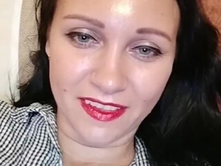 AlexaOCandy webcam show crazy latina knees shaved holes