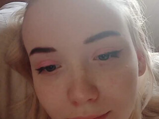 Ariel006 webcam show Busty lady