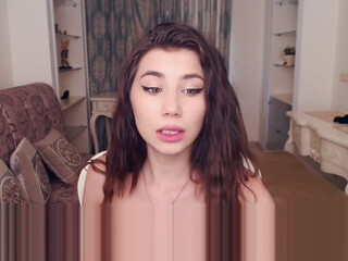 ArielBloom webcam show cute babe exposes big tits