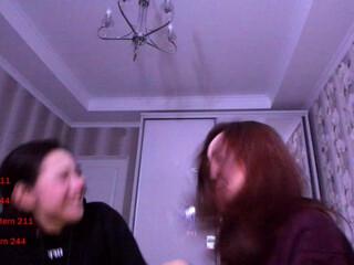 asian couple webcam show posing for the camera exposing her sexy body