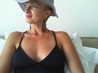 AryaS webcam show Class Bitch