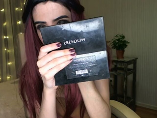 Bad-Lulu webcam show attractive bitch fucks her cap