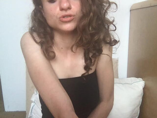 BadLilJewishGirl webcam show beautiful  cam girl  plays with sex toy