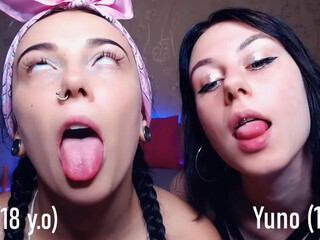 BiatrysEva webcam show cute busty bitch fingering