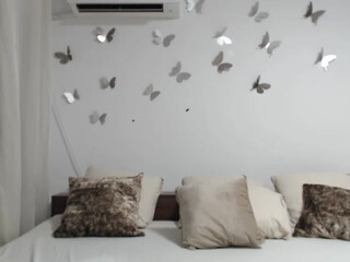 BirthdayCobra webcam show hot aunt fucks juicy anus