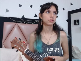 Blair83 webcam show busty babe masturbates shaved cunt