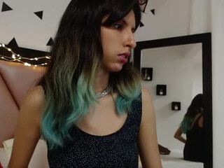 Blair83 webcam show bitch