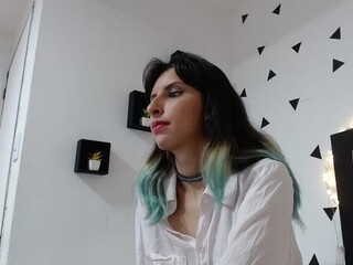 Blair83 webcam show dark haired babe masturbates pussy with vibrator