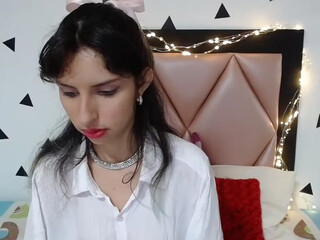 Blair83 webcam show cute bitches do caressing