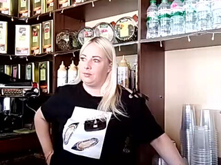 BoginiSelena webcam show luxurious lady boldly hammering her ass