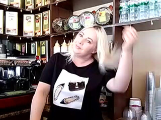 BoginiSelena webcam show dominates cap