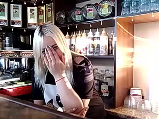 BoginiSelena webcam show sultry confused talks in fries