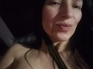 cjpq2525 webcam show cute skin spotted the charms and began to dress