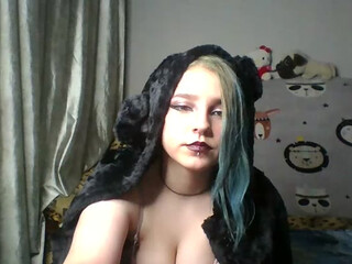 DeloraFade webcam show thick slut fucking sex machine